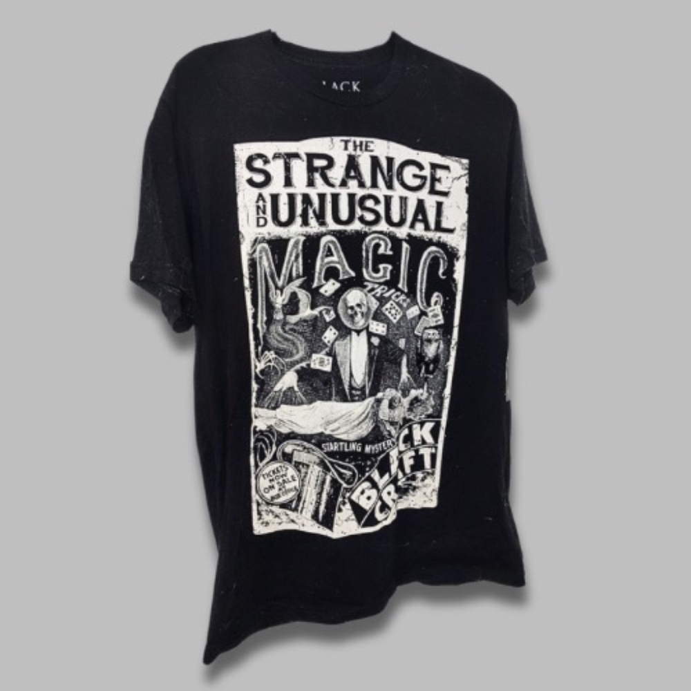 BlackCraft Graphic T-Shirt “Strange and Unusual Magic” Crew Neck Black III NWT